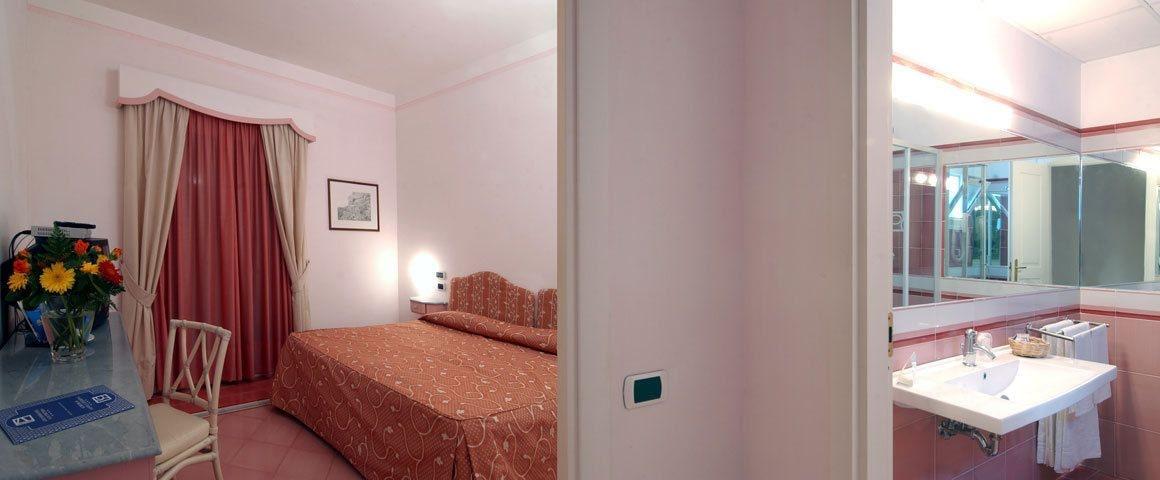 Hotel Santa Caterina ปาลีนูโร ภายนอก รูปภาพ