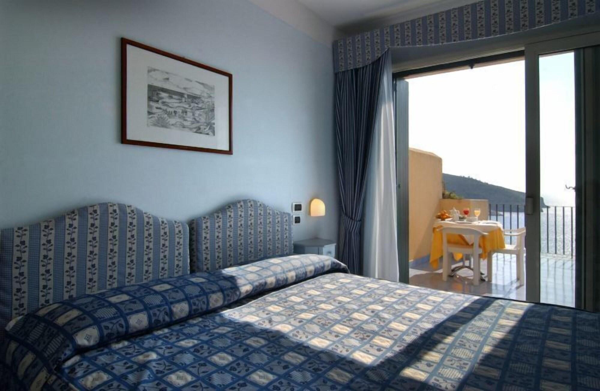 Hotel Santa Caterina ปาลีนูโร ภายนอก รูปภาพ