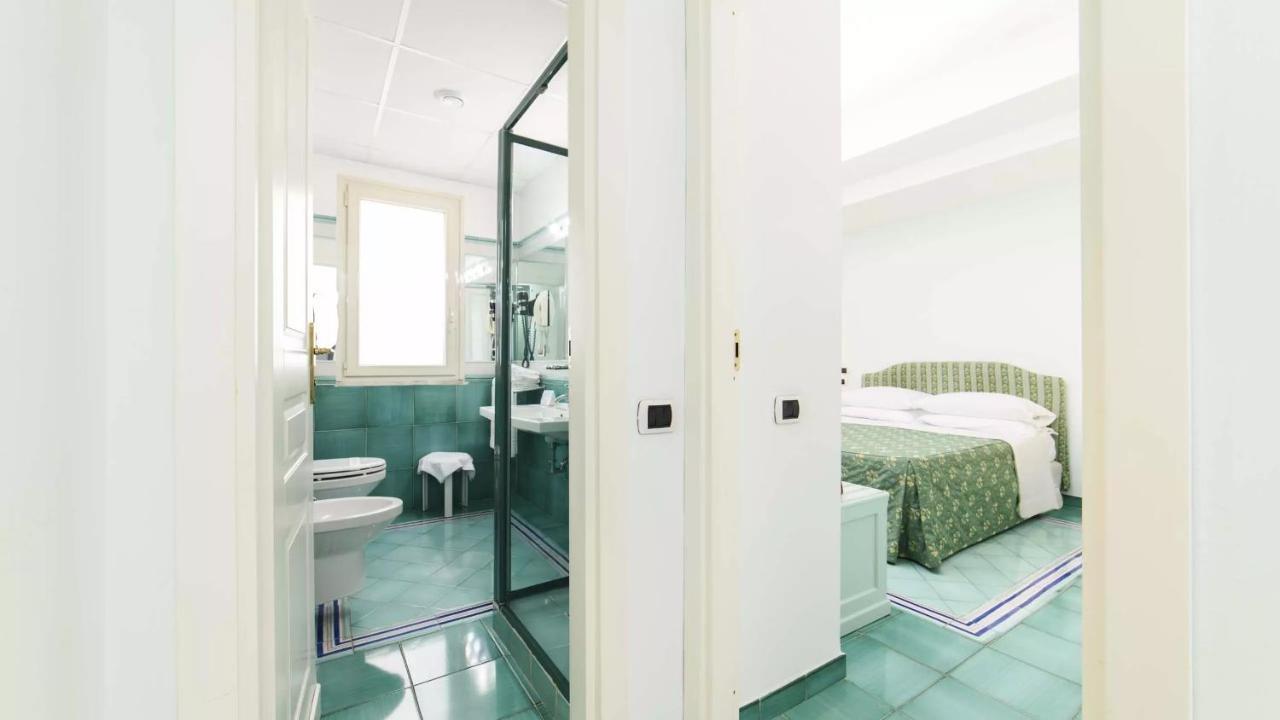 Hotel Santa Caterina ปาลีนูโร ภายนอก รูปภาพ
